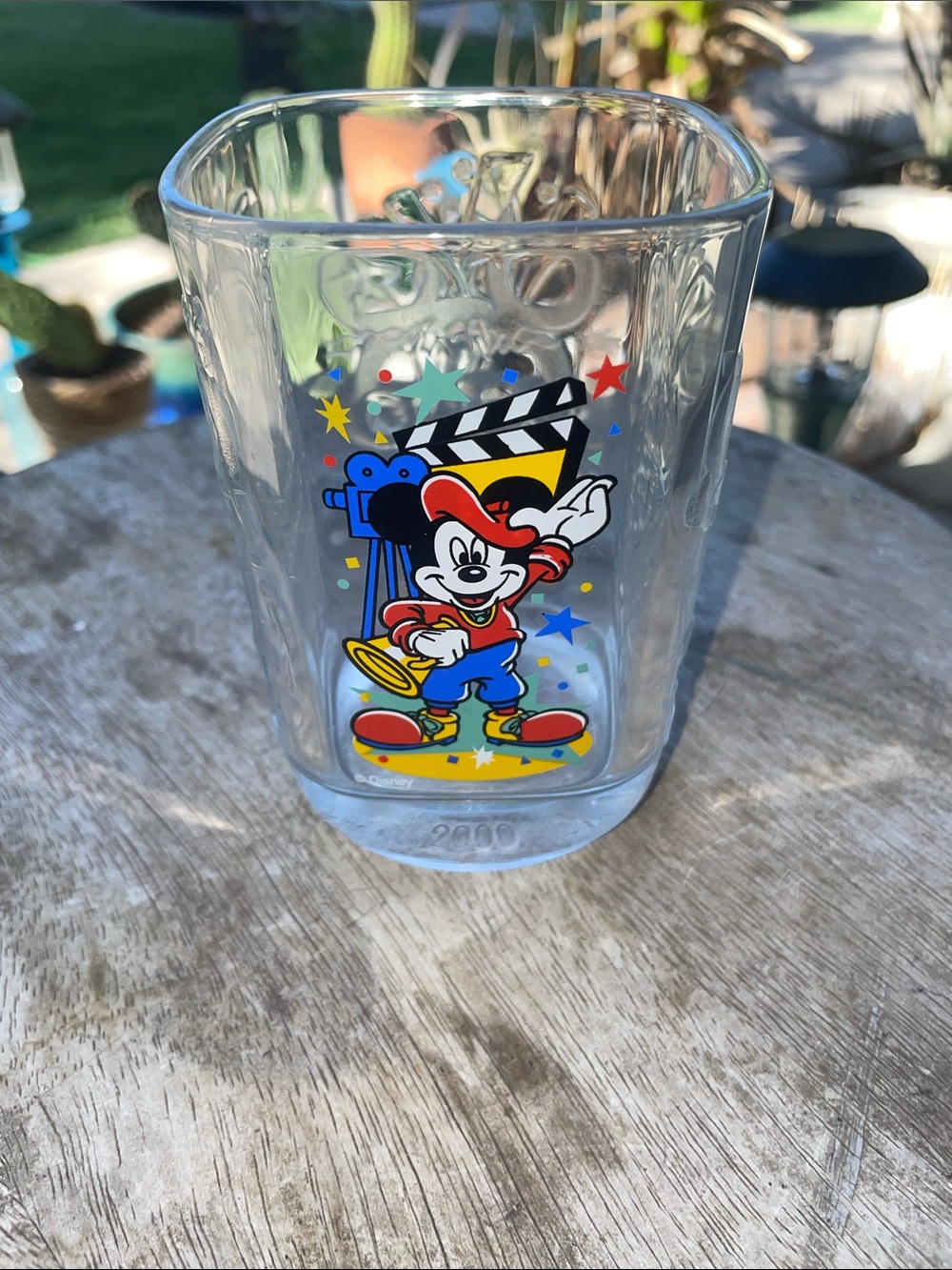 Mickey Mouse 2000 McDonalds Cartoon Glass - Colorful Character Design